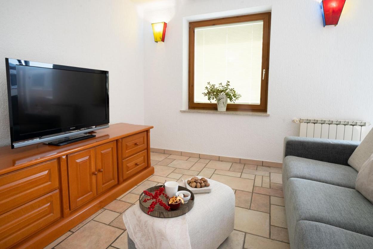 Apartment Ajdi Ajdovščina Dış mekan fotoğraf